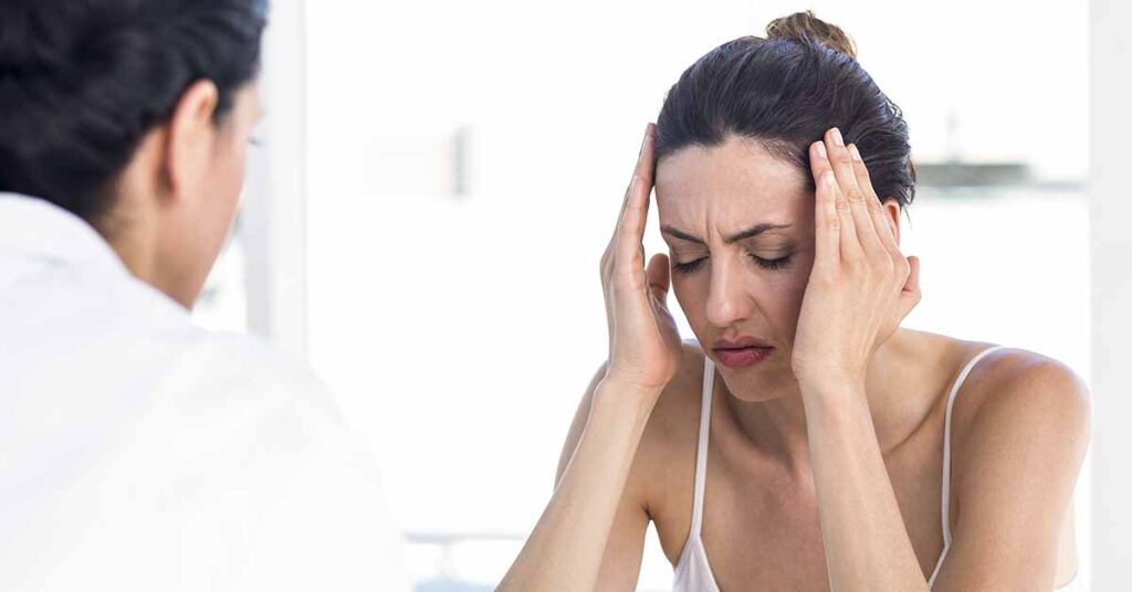 Causas da enxaqueca: principais fatores desencadeantes